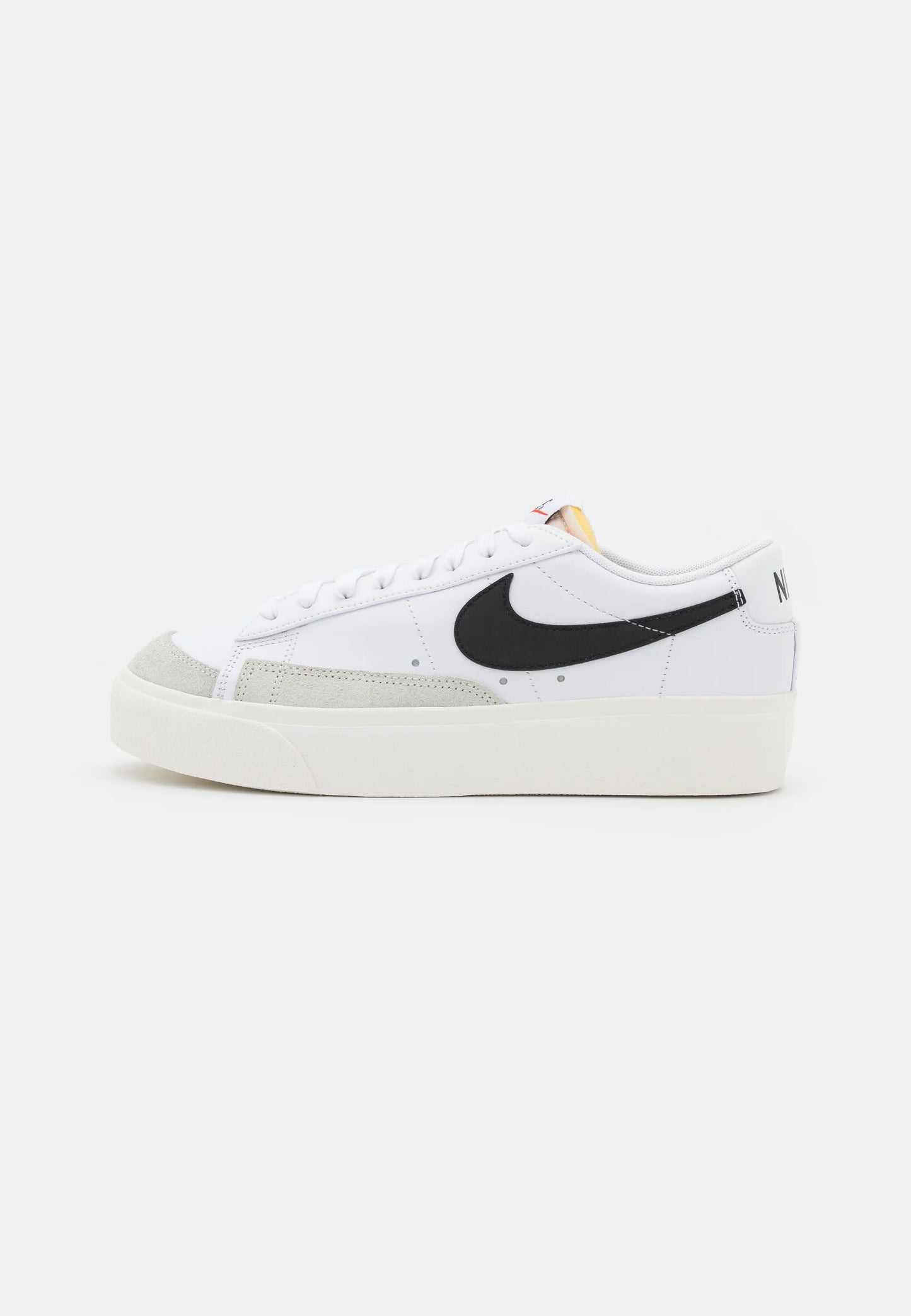 Nike Blazer Low Platform™ – El Clásico con un Toque de Altura